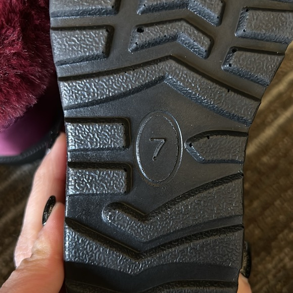 Toddler boots - Picture 3 of 3